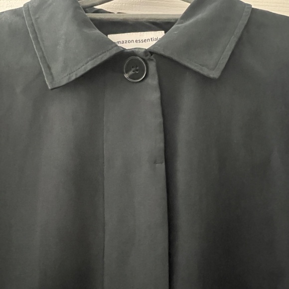 Amazon Essentials Women's Water-Resistant Collar Coat, Black, Medium - Picture 2 of 5